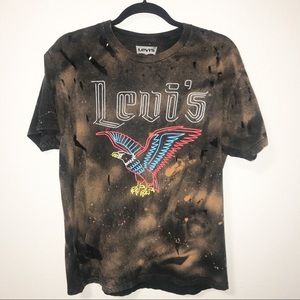 LEVIS distressed vintage t shirt